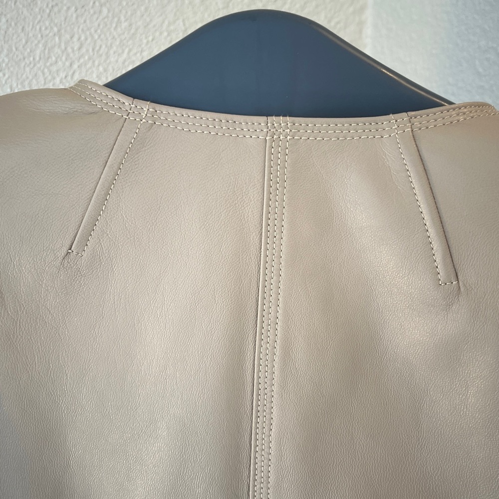 St. John Beige Leather Jacket - image 7
